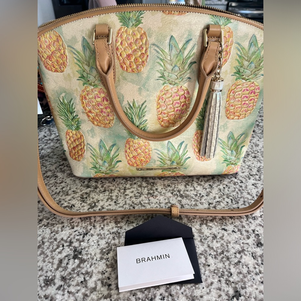 New Dooney and Bourke shoulder bag/crossbody